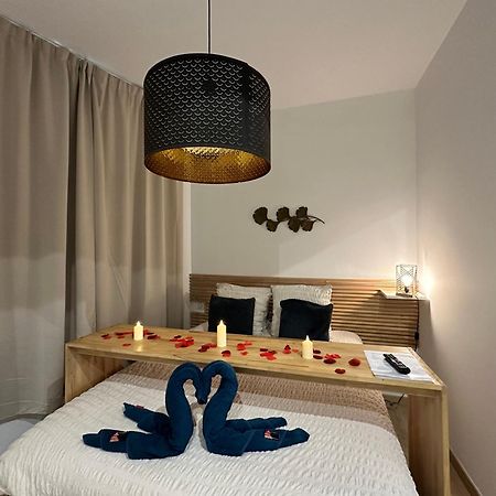 Mieuxqualhotel jacuzzi privatif Le rond Bordeaux Esterno foto